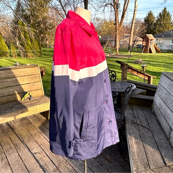 Koret Red White & Blue Color-Block 7-Pocket
Travel Rain/Wind Jacket Sz. M - Picture 13 of 16